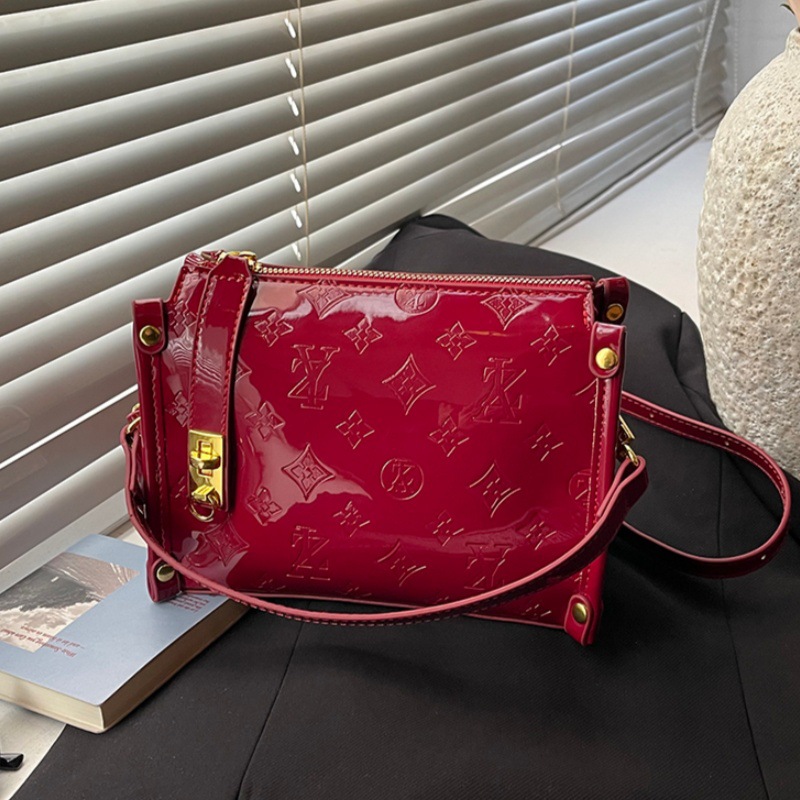 Classic Design Collection 2026 - Women'S Bags New Collection review and price